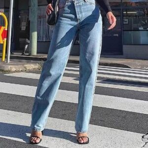 Size 6 Princess Polly Straight Leg Jeans